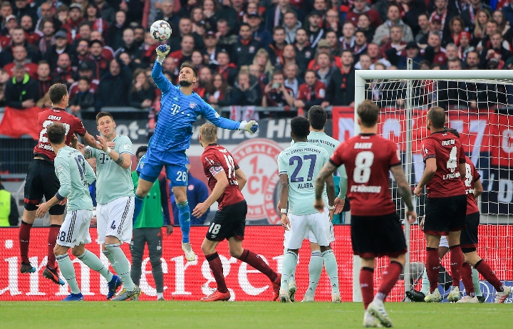 暖心！独行侠队今天为欧文的女儿阿祖莉·欧文送上生日祝福